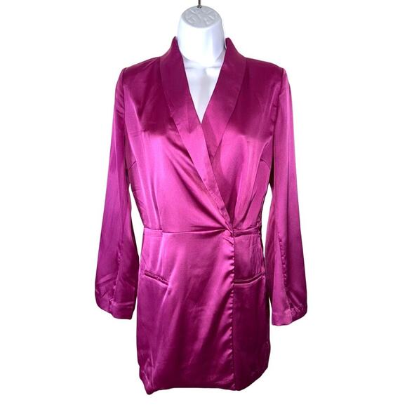 Boutique Brand &Merci All Business Pink Satin Blazer Romper Sz Small - Picture 1 of 4
